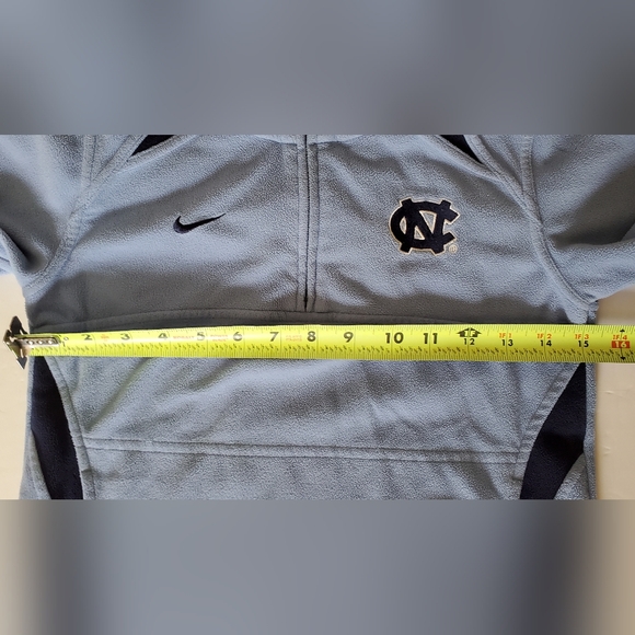 Nike Kids NCAA UNC Carolina Tar Heels 1/4 Zip Fleece Pullover - Size 6 - EUC - Picture 11 of 12